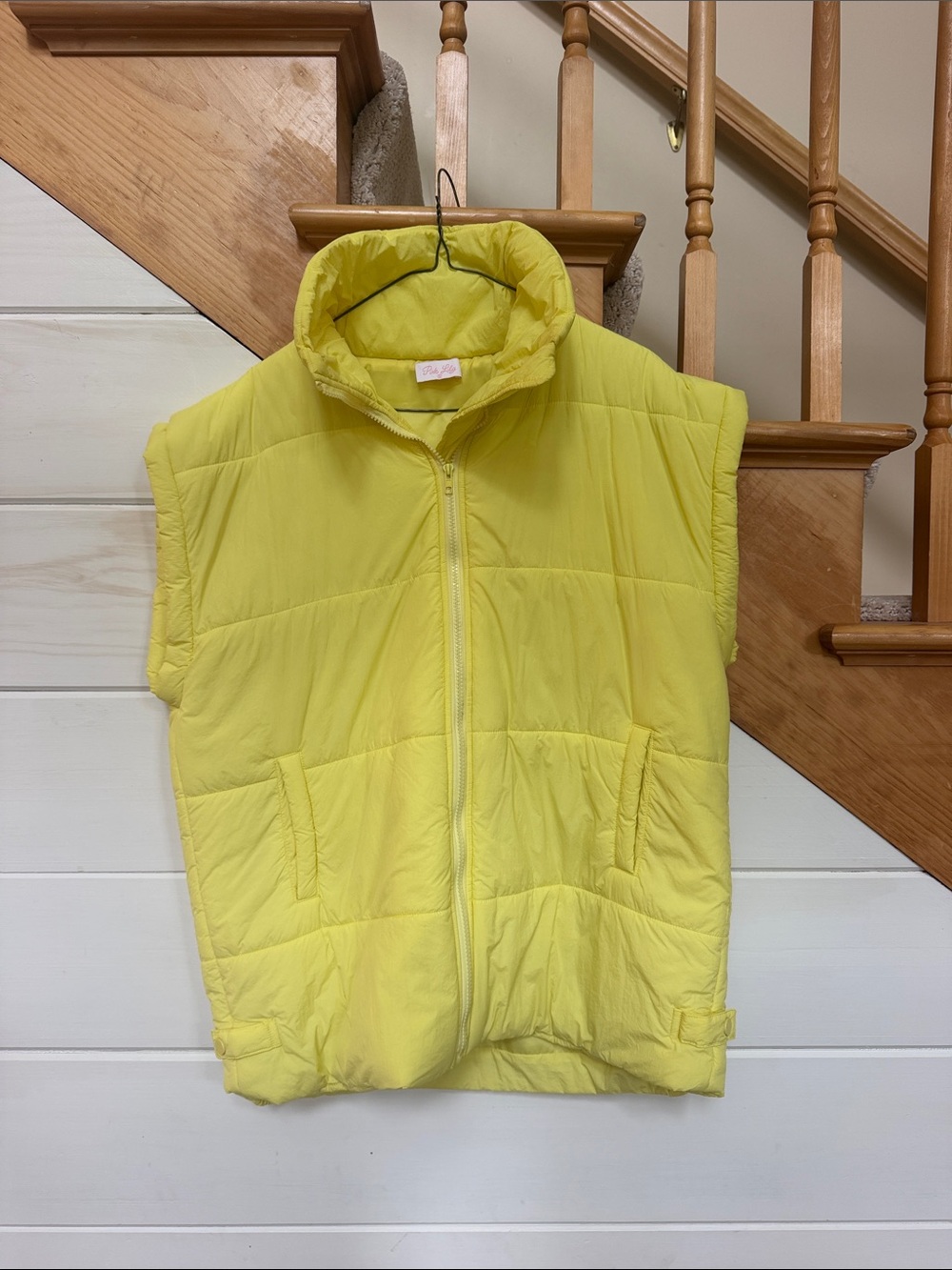 Women’s small oversized Sleeveless Puffer Vest - Yellow